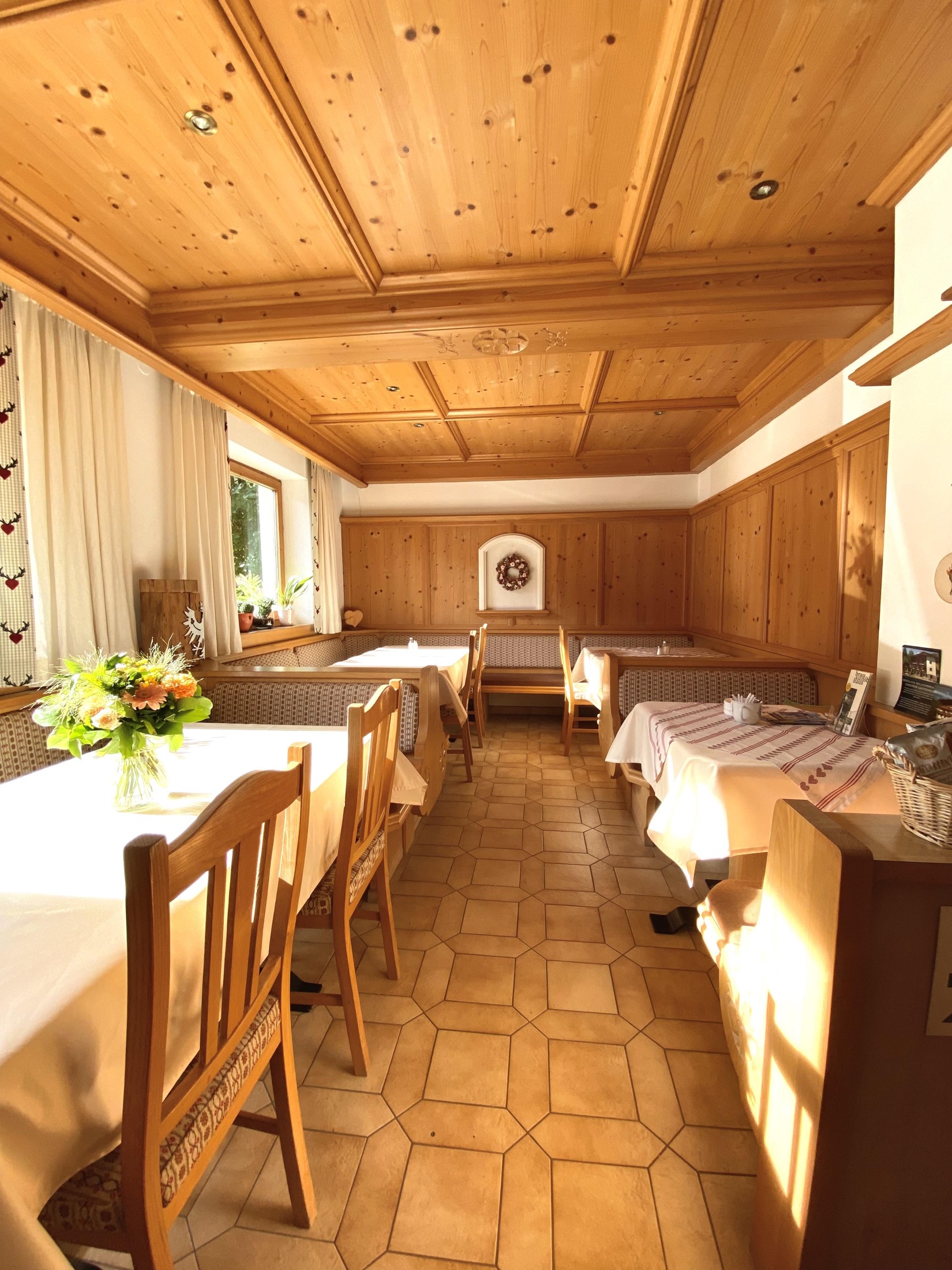 Frühstücksraum im LINDEN 40